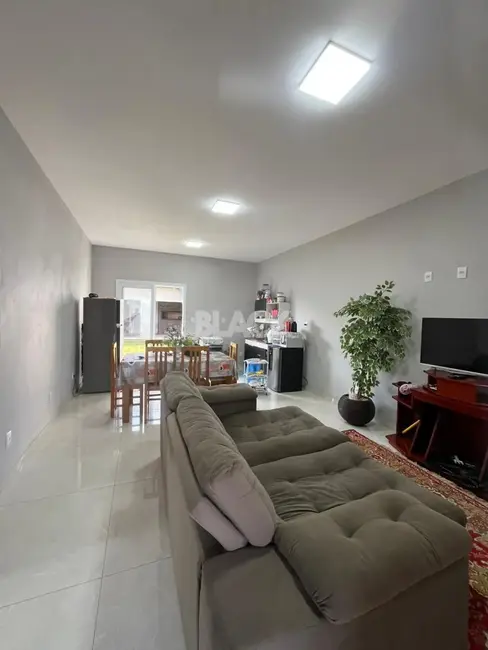 Foto 6 de Casa com 4 quartos à venda, 192m2 em Passo De Torres - SC