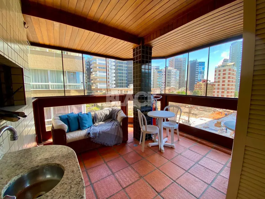 Foto 9 de Apartamento com 3 quartos à venda, 120m2 em Torres - RS