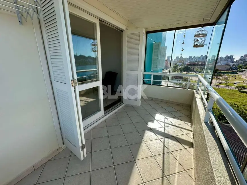 Foto 8 de Apartamento com 3 quartos à venda, 120m2 em Centro, Torres - RS