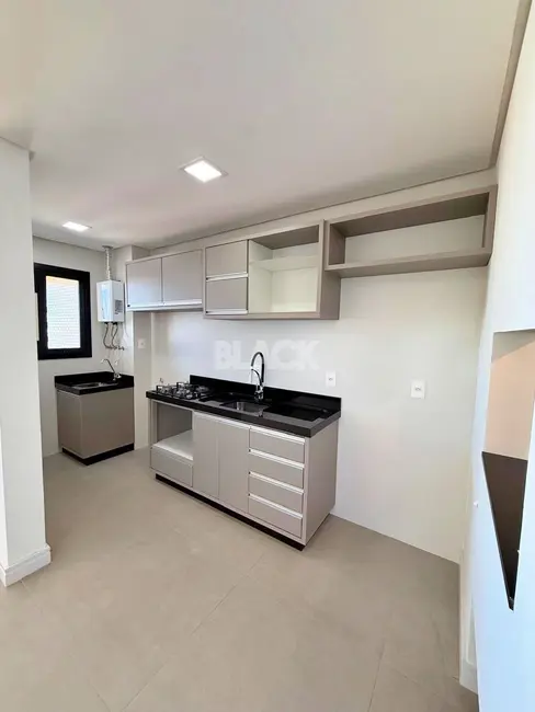 Foto 3 de Apartamento com 2 quartos à venda, 72m2 em Centro, Torres - RS