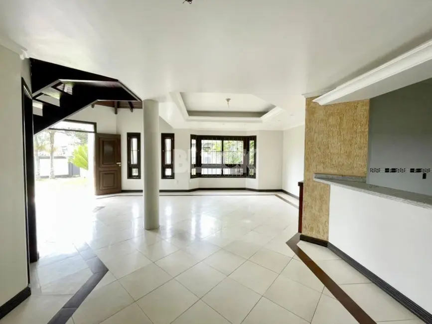 Foto 9 de Casa com 4 quartos à venda, 230m2 em Torres - RS