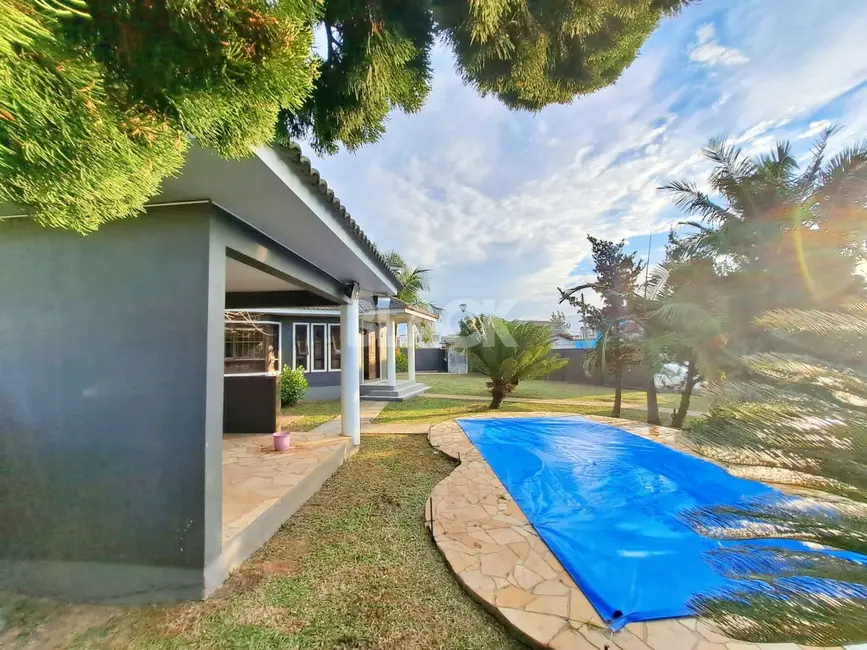 Foto 3 de Casa com 4 quartos à venda, 230m2 em Torres - RS