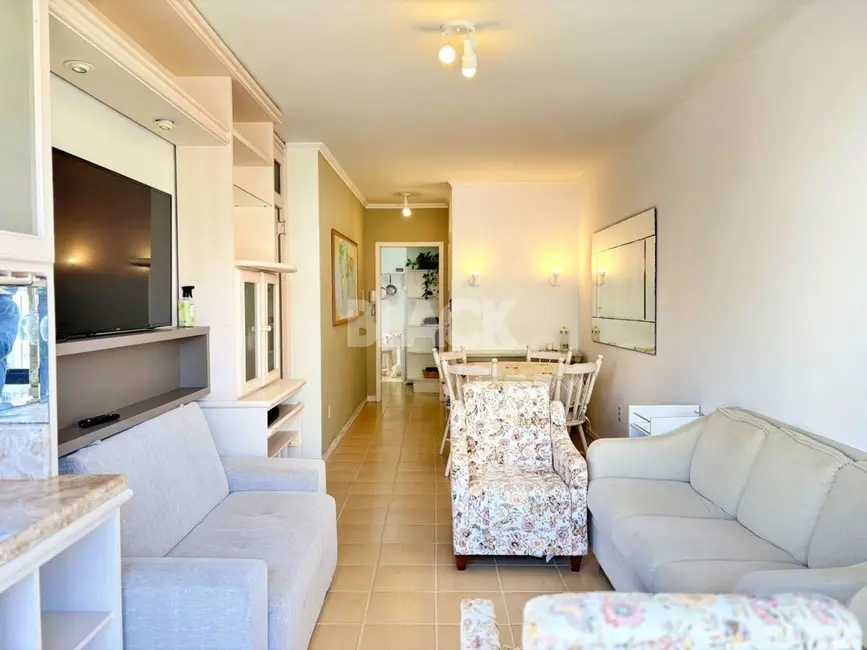 Foto 8 de Apartamento com 2 quartos à venda, 70m2 em Torres - RS