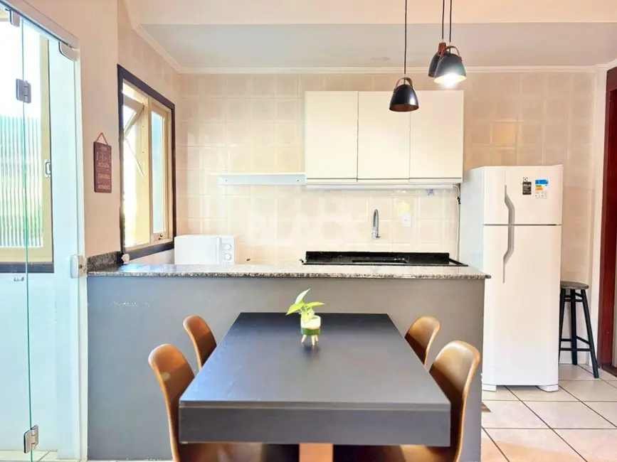 Foto 1 de Apartamento com 1 quarto à venda, 49m2 em Centro, Torres - RS