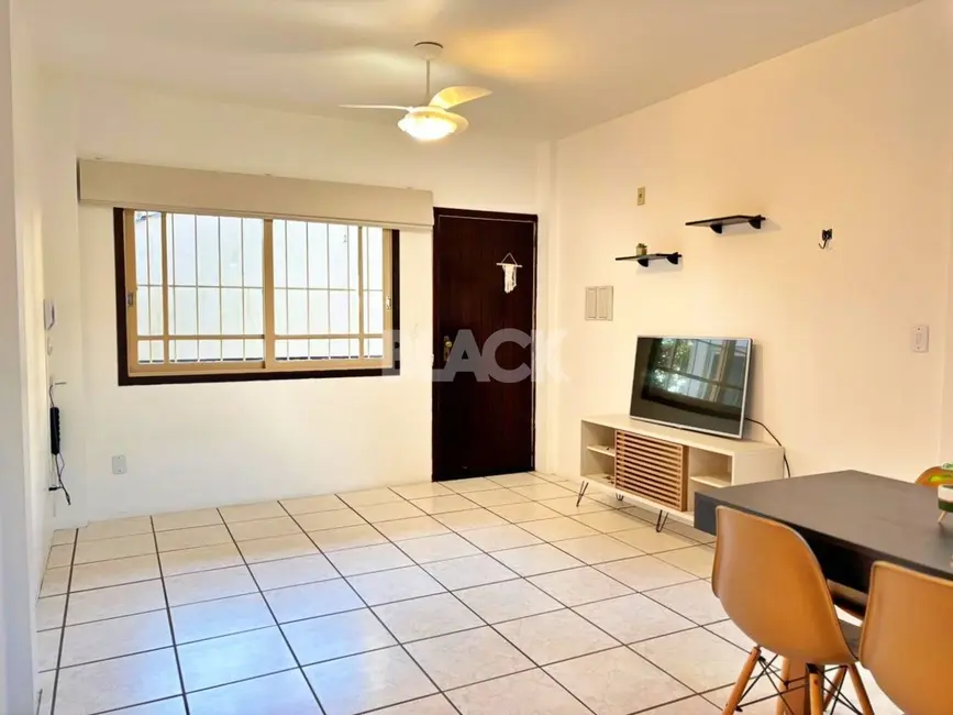 Foto 4 de Apartamento com 1 quarto à venda, 49m2 em Centro, Torres - RS