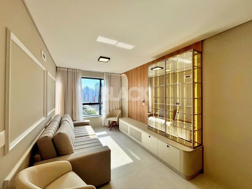 Foto 2 de Apartamento com 2 quartos à venda, 77m2 em Centro, Torres - RS