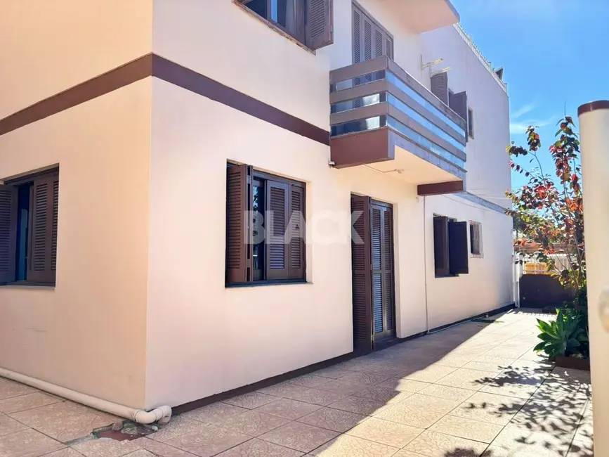 Foto 2 de Apartamento com 3 quartos à venda, 95m2 em Centro, Torres - RS