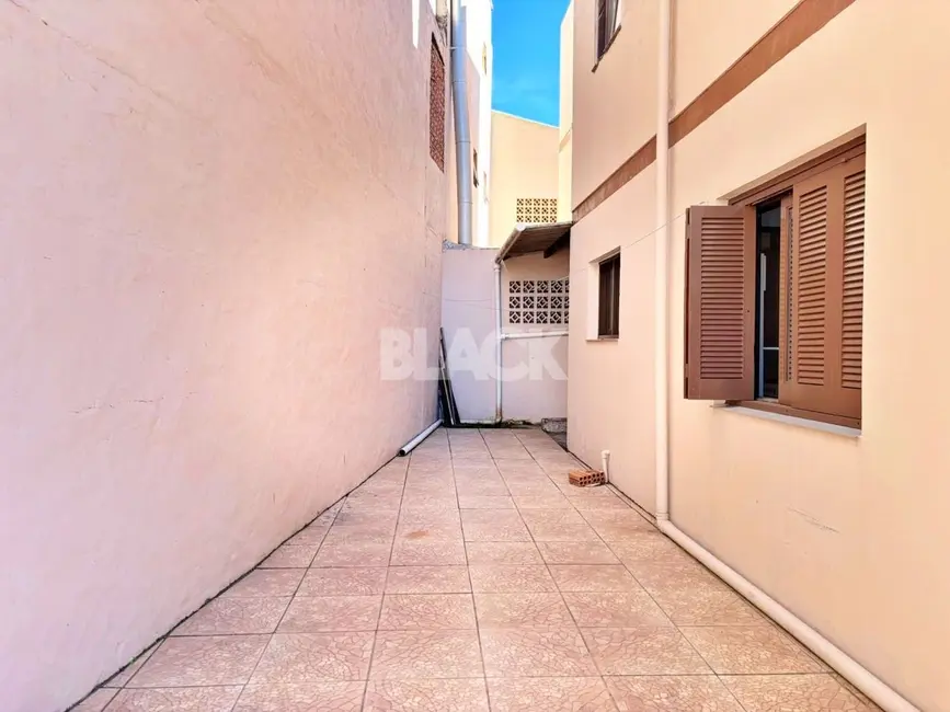 Foto 3 de Apartamento com 3 quartos à venda, 95m2 em Centro, Torres - RS