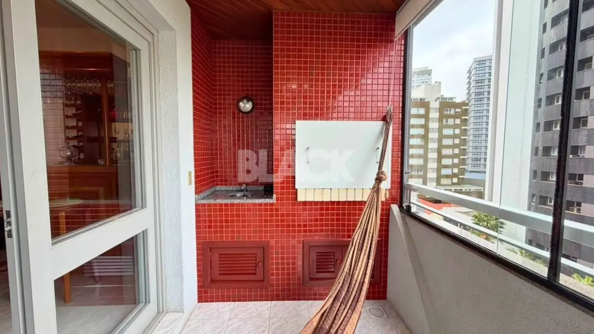 Foto 6 de Apartamento com 4 quartos à venda, 150m2 em Torres - RS