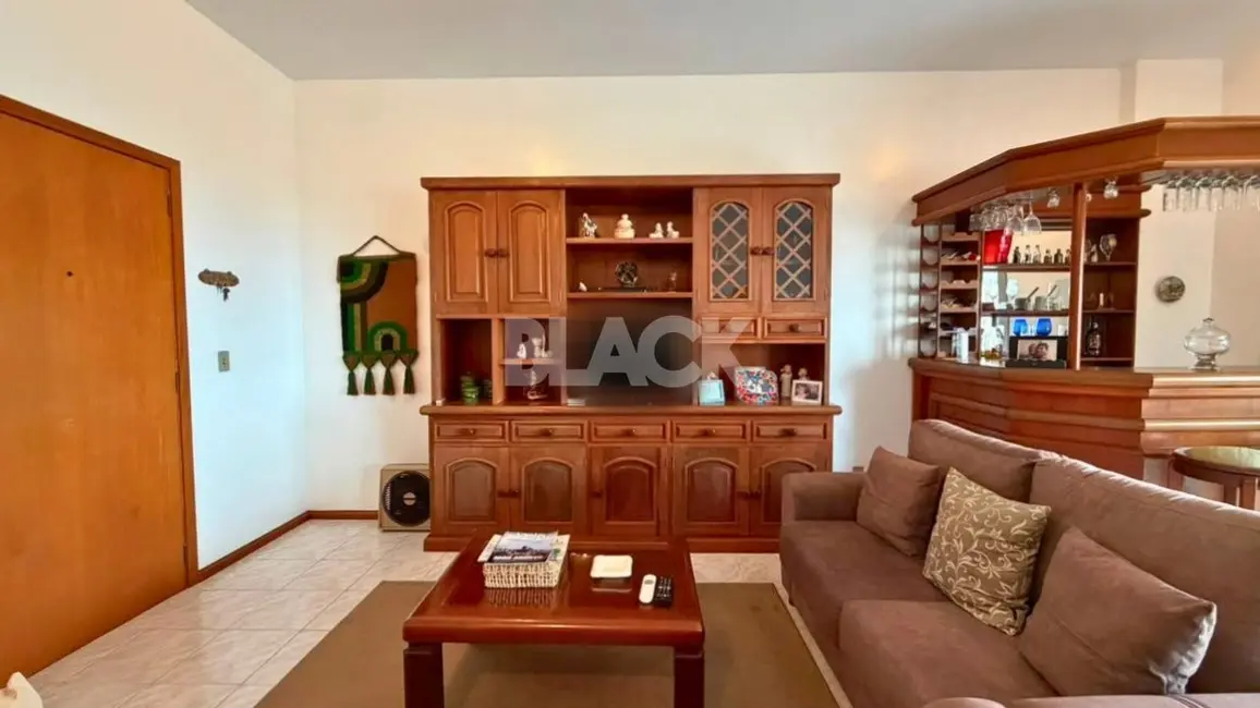 Foto 8 de Apartamento com 4 quartos à venda, 150m2 em Torres - RS