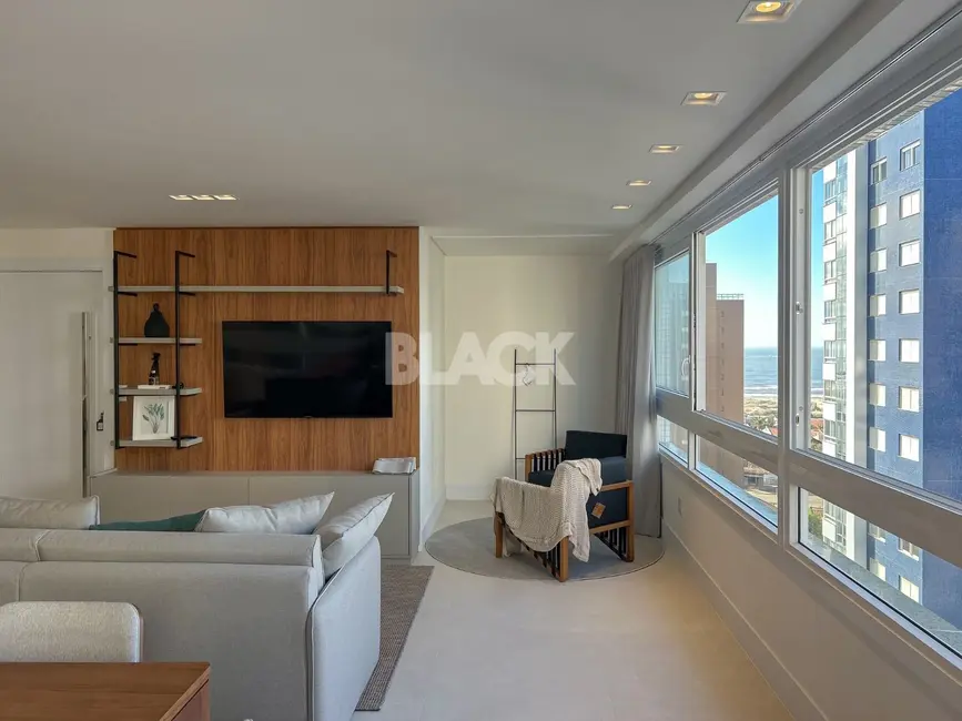 Foto 2 de Apartamento com 3 quartos à venda, 130m2 em Torres - RS