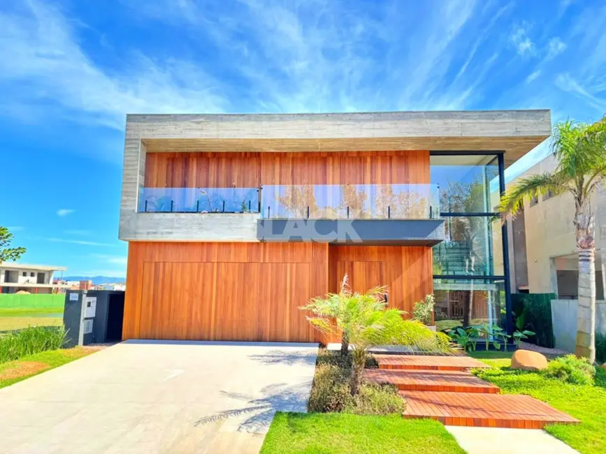 Foto 4 de Casa de Condomínio com 4 quartos à venda, 520m2 em Torres - RS