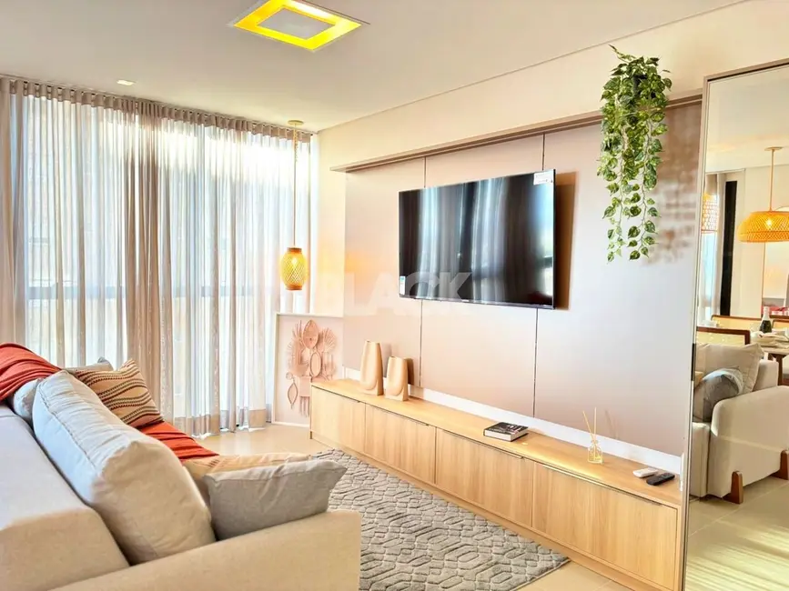 Foto 2 de Apartamento com 2 quartos à venda, 98m2 em Centro, Torres - RS