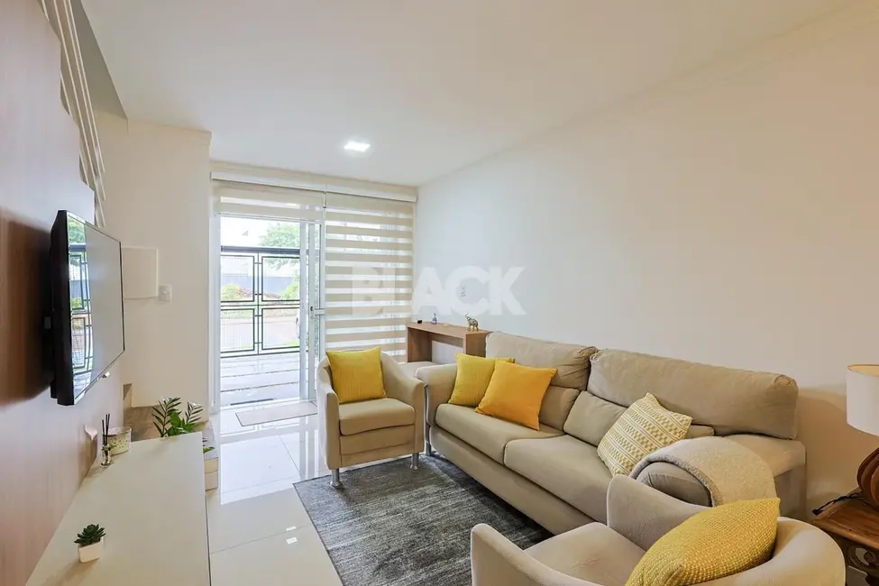 Foto 8 de Sobrado com 2 quartos à venda, 87m2 em Torres - RS