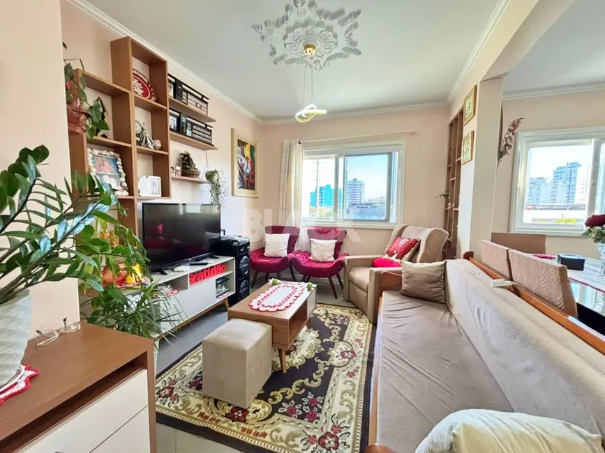Apartamento com 2 quartos à venda, 78m2 em Centro, Torres - RS - imagem 2 Foto 2 de Apartamento com 2 quartos à venda, 78m2 em Centro, Torres - RS