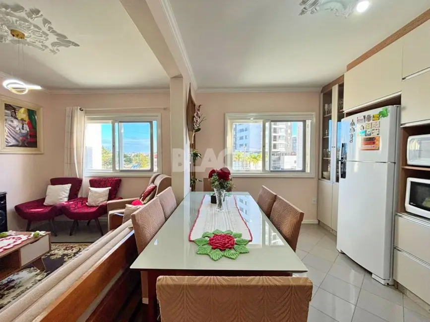 Apartamento com 2 quartos à venda, 78m2 em Centro, Torres - RS - imagem 4 Foto 4 de Apartamento com 2 quartos à venda, 78m2 em Centro, Torres - RS