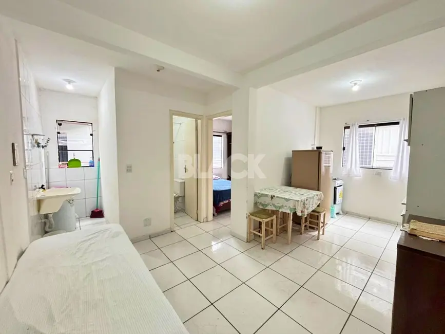 Foto 2 de Apartamento com 1 quarto à venda, 30m2 em Torres - RS