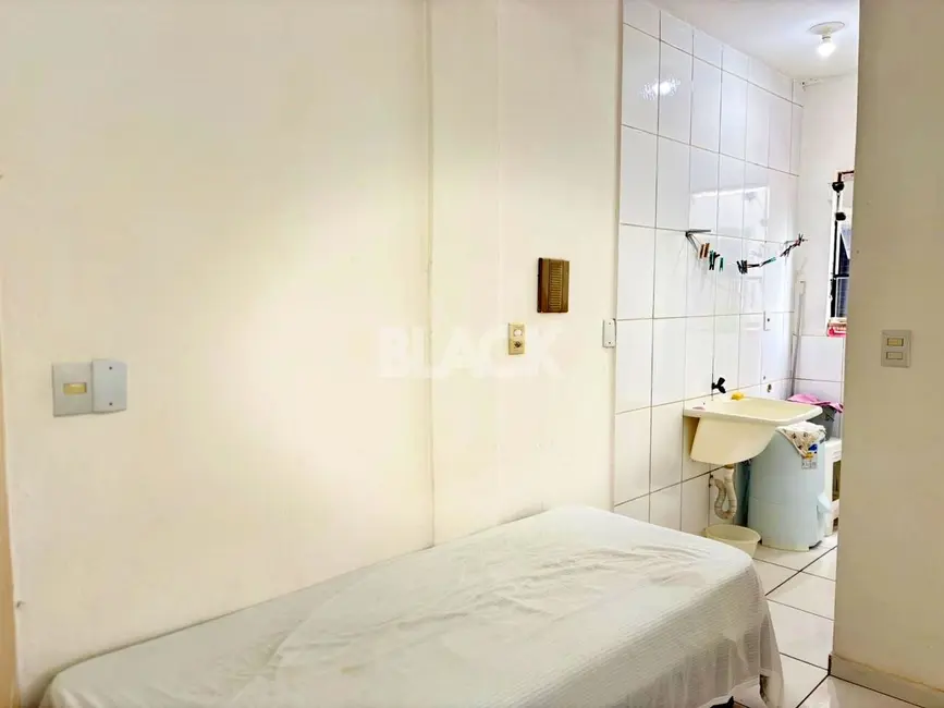 Foto 9 de Apartamento com 1 quarto à venda, 30m2 em Torres - RS