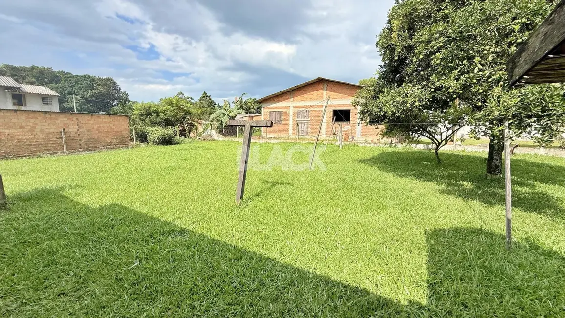 Foto 9 de Casa com 2 quartos à venda, 100m2 em Torres - RS