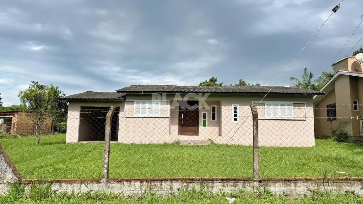 Foto 3 de Casa com 2 quartos à venda, 100m2 em Torres - RS