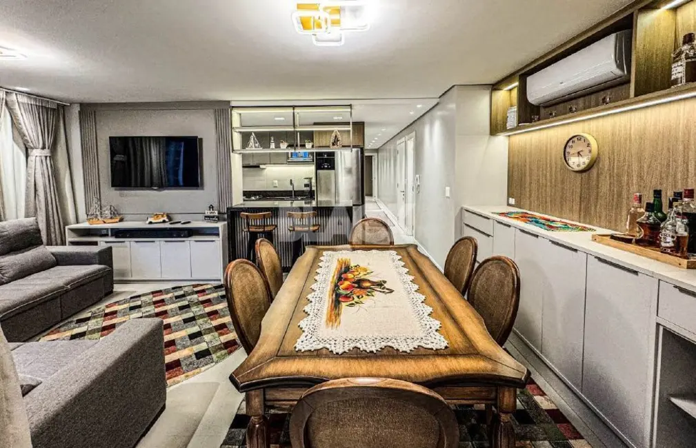 Foto 9 de Apartamento com 3 quartos à venda, 117m2 em Torres - RS