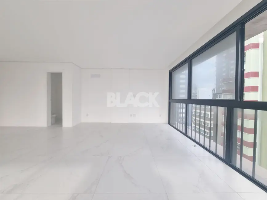 Foto 4 de Apartamento com 3 quartos à venda, 110m2 em Torres - RS