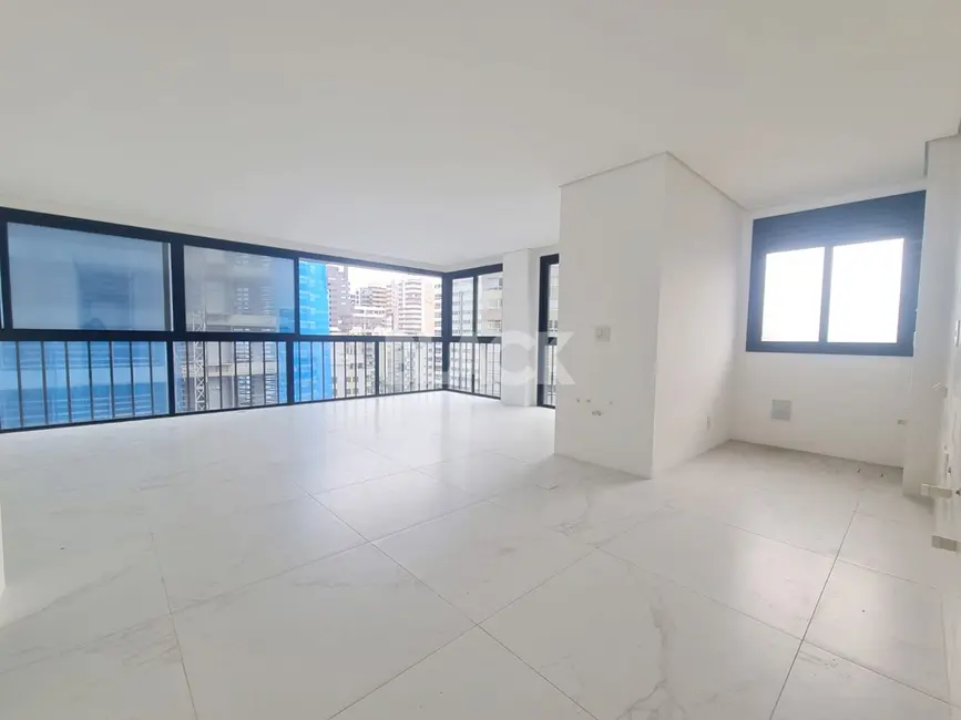 Foto 2 de Apartamento com 3 quartos à venda, 110m2 em Torres - RS