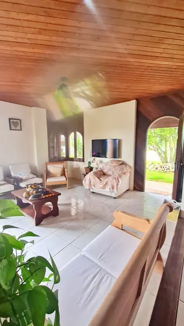 Foto 2 de Casa com 4 quartos à venda, 170m2 em Torres - RS