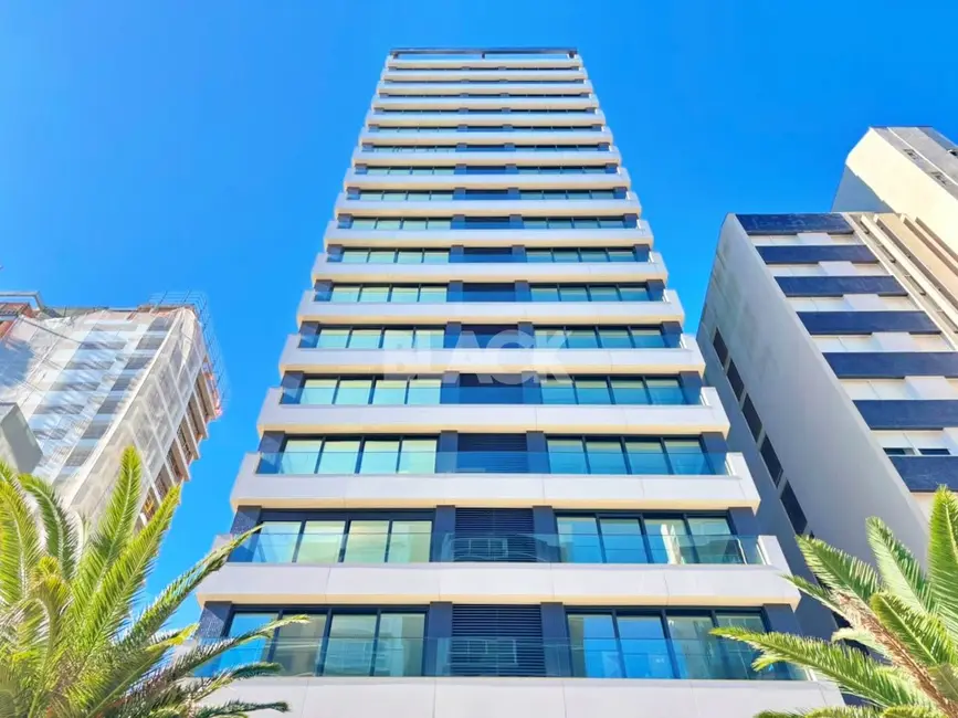 Foto 2 de Apartamento com 4 quartos à venda, 233m2 em Torres - RS