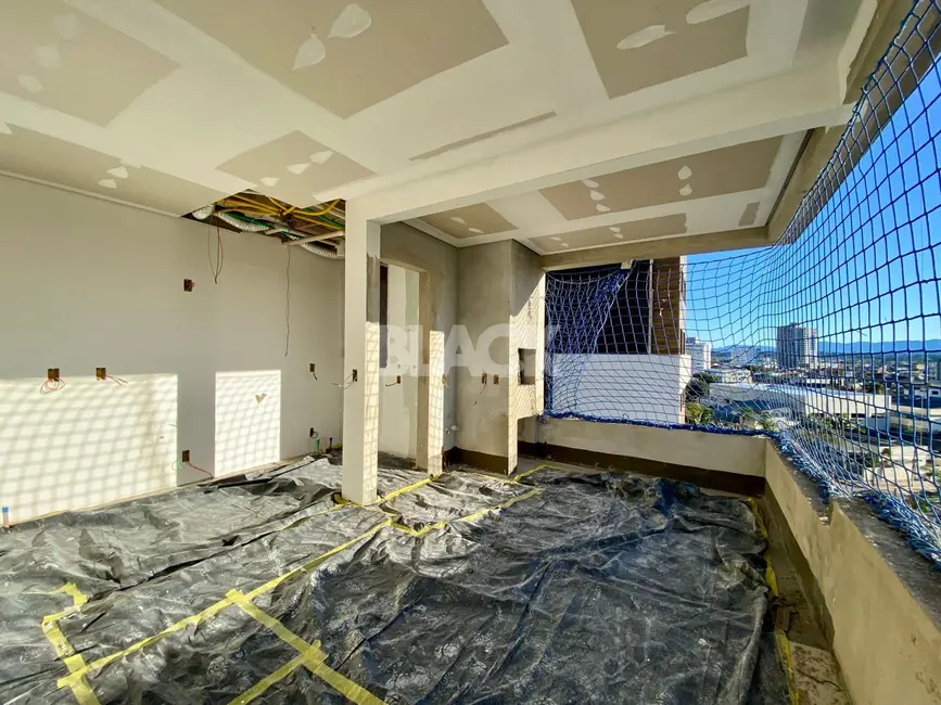 Foto 2 de Apartamento com 2 quartos à venda, 85m2 em Torres - RS