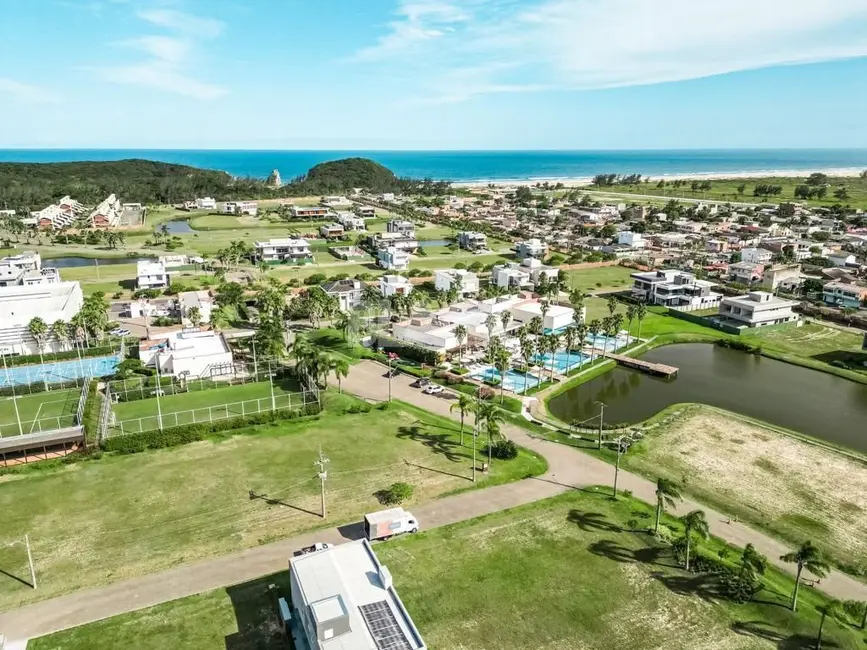 Terreno / Lote à venda, 394m2 em Torres - RS - imagem 2 Foto 2 de Terreno / Lote à venda, 394m2 em Torres - RS