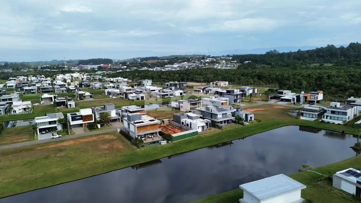 Foto 5 de Terreno / Lote à venda, 420m2 em Torres - RS