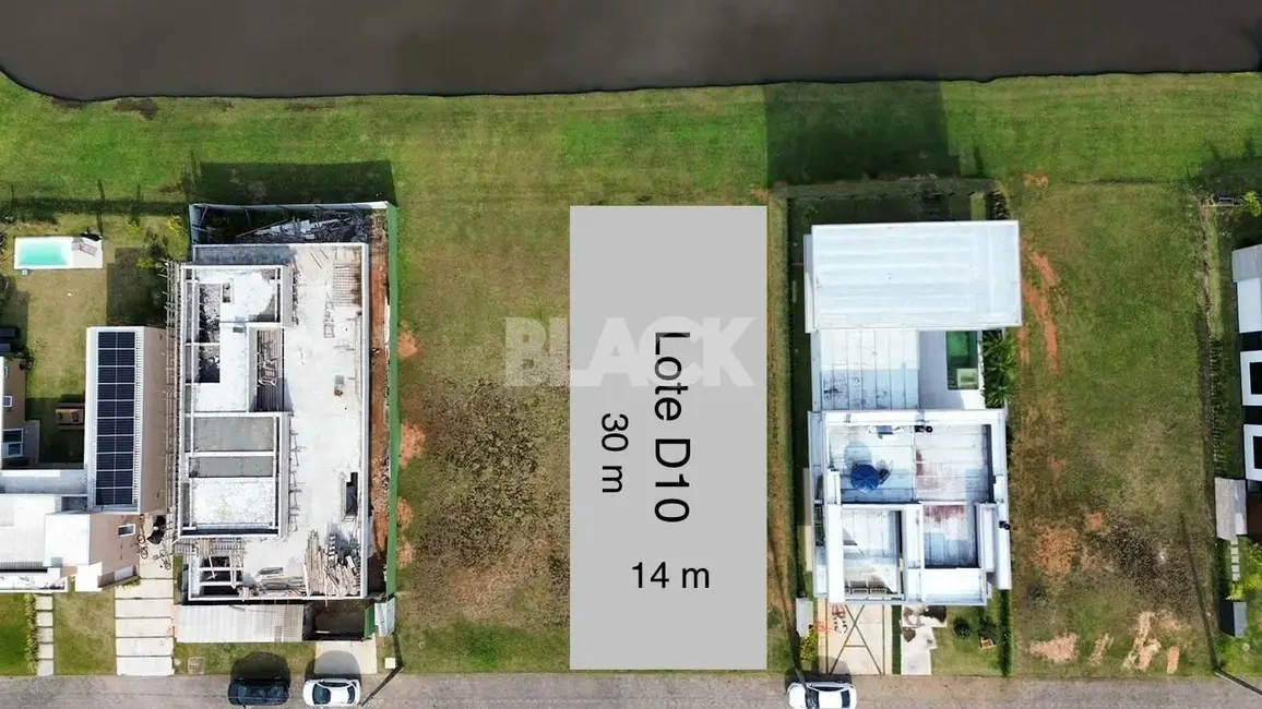 Foto 2 de Terreno / Lote à venda, 420m2 em Torres - RS