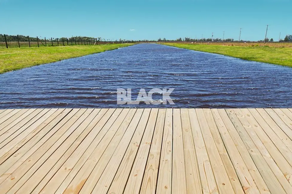 Foto 7 de Terreno / Lote à venda, 420m2 em Torres - RS