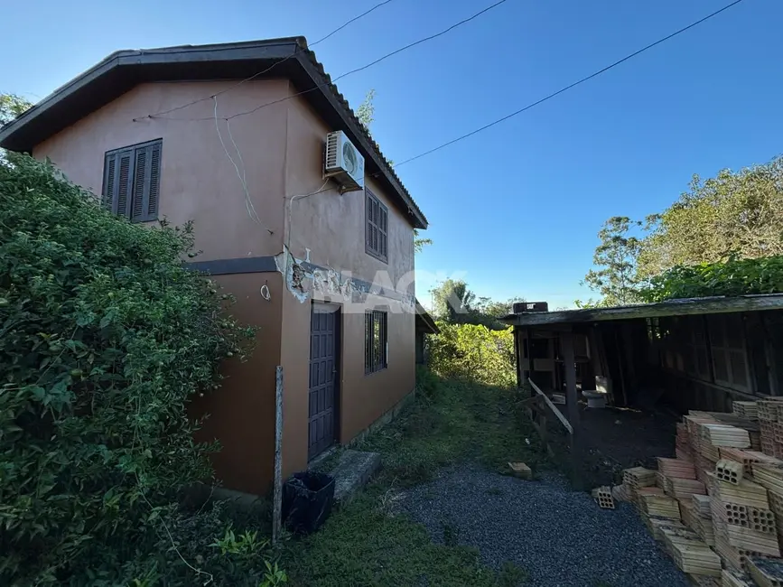 Foto 2 de Terreno / Lote à venda, 225m2 em Torres - RS
