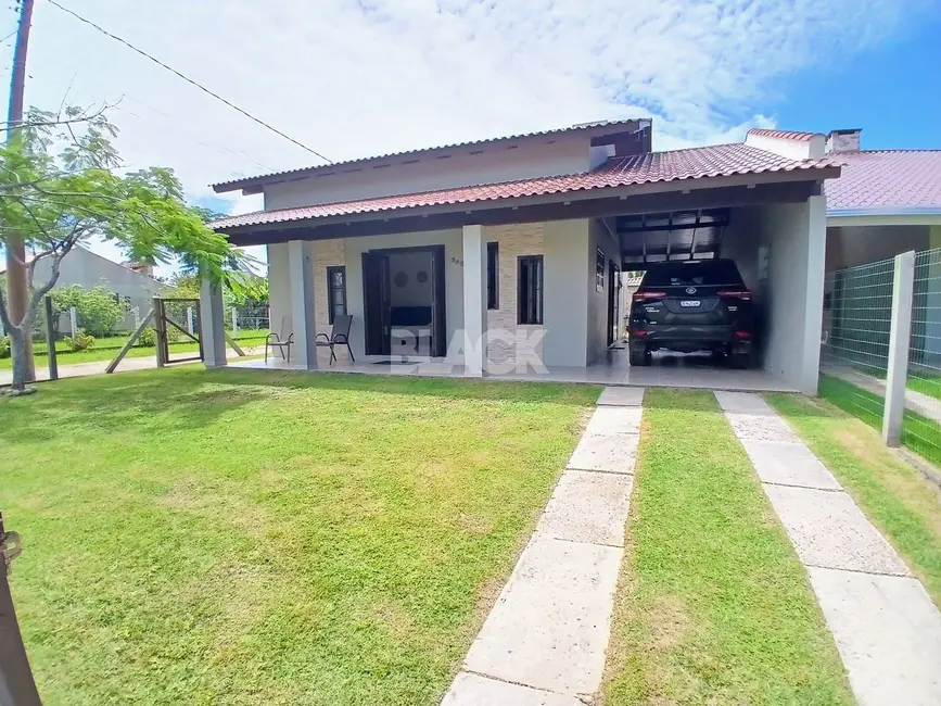 Casa com 3 quartos à venda, 125m2 em Torres - RS - imagem 4 Foto 4 de Casa com 3 quartos à venda, 125m2 em Torres - RS