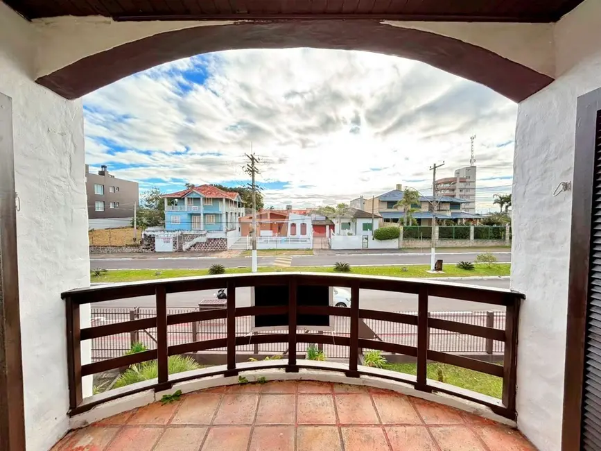 Foto 7 de Cobertura com 3 quartos à venda, 220m2 em Torres - RS