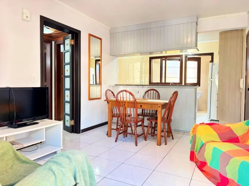 Foto 8 de Apartamento com 2 quartos à venda, 83m2 em Torres - RS