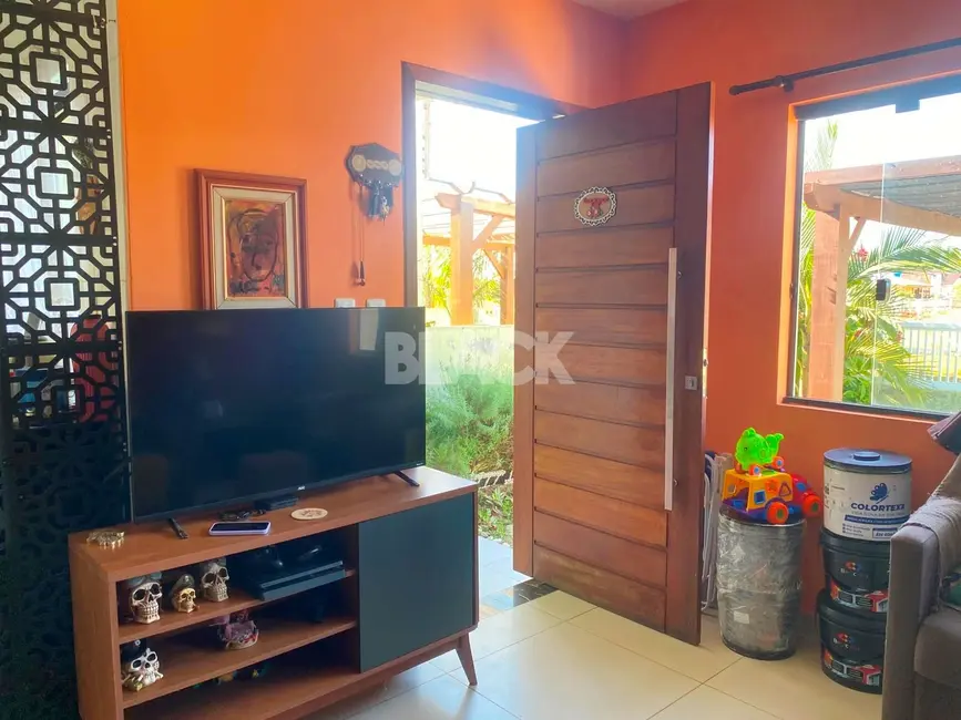 Casa com 2 quartos à venda, 80m2 em Passo De Torres - SC - imagem 9 Foto 9 de Casa com 2 quartos à venda, 80m2 em Passo De Torres - SC