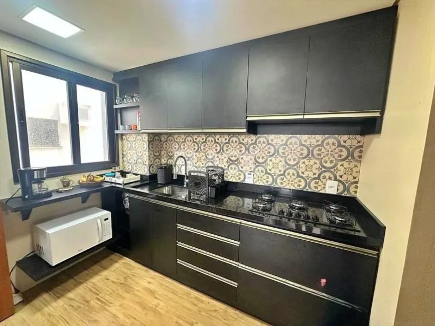Apartamento com 1 quarto à venda, 44m2 em Torres - RS - imagem 5 Foto 5 de Apartamento com 1 quarto à venda, 44m2 em Torres - RS