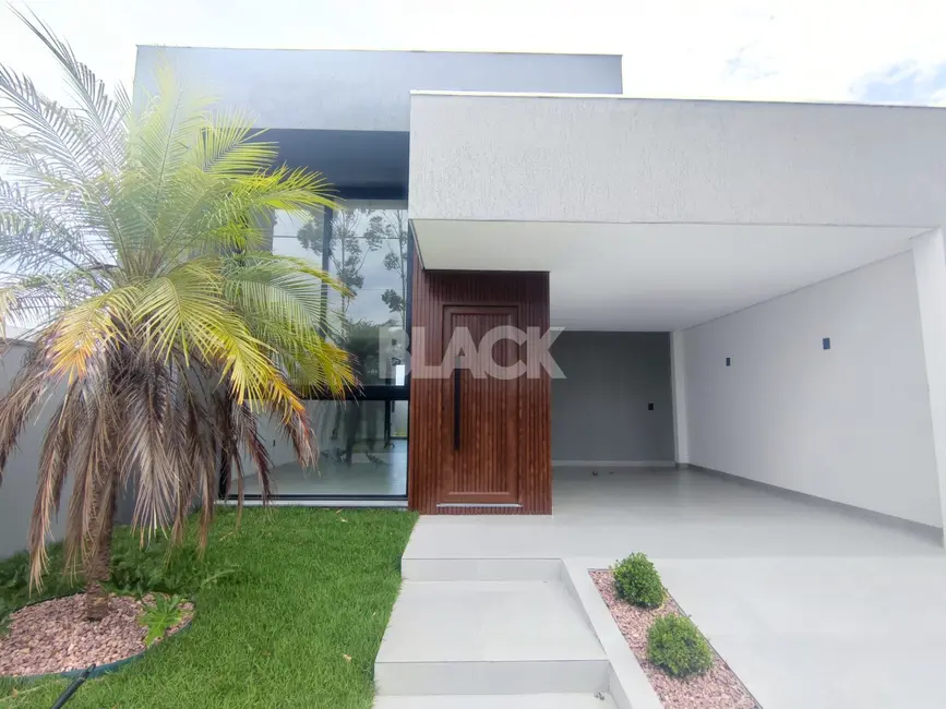 Foto 2 de Casa com 2 quartos à venda, 98m2 em Passo De Torres - SC
