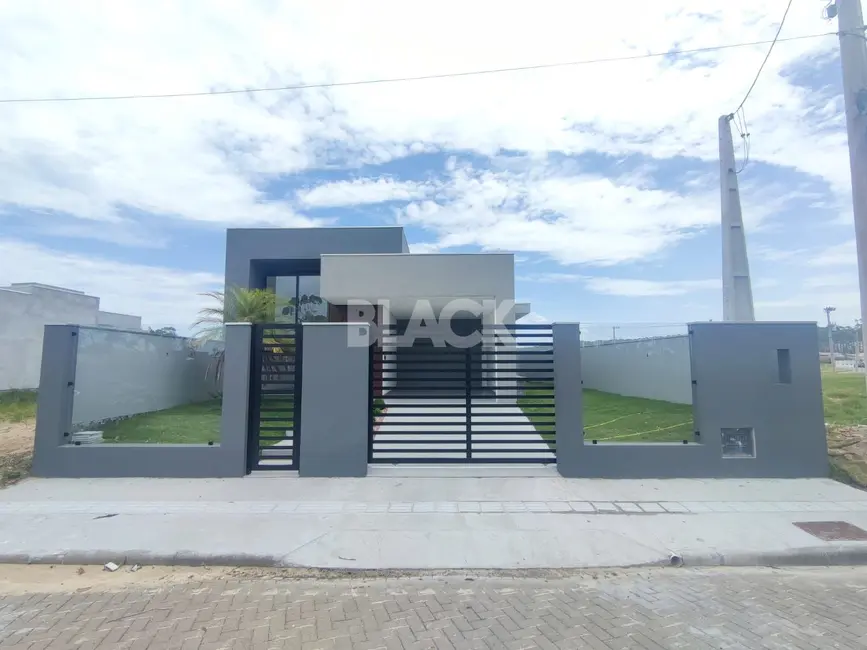 Foto 1 de Casa com 2 quartos à venda, 98m2 em Passo De Torres - SC