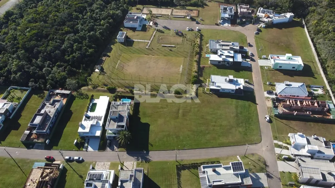 Foto 5 de Terreno / Lote à venda, 546m2 em Torres - RS