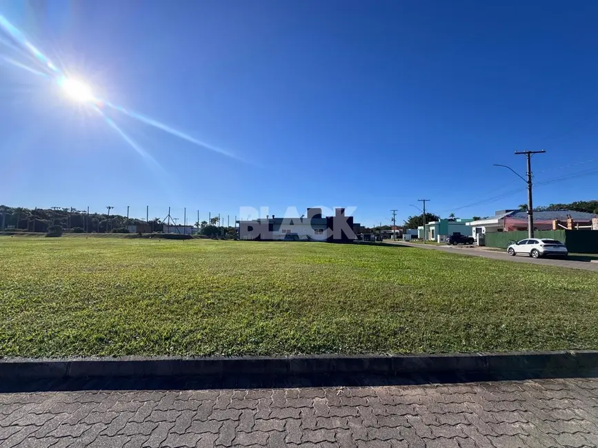 Foto 8 de Terreno / Lote à venda, 546m2 em Torres - RS