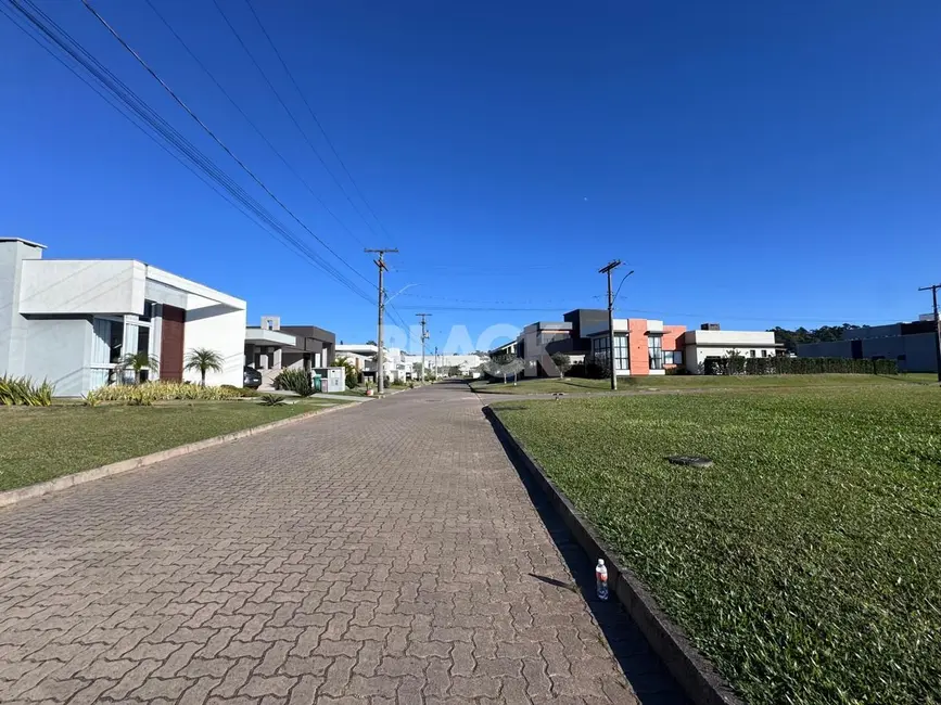 Foto 7 de Terreno / Lote à venda, 546m2 em Torres - RS