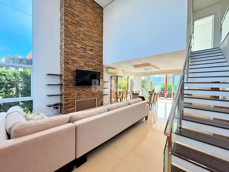 Foto 5 de Casa de Condomínio com 3 quartos à venda, 262m2 em Torres - RS