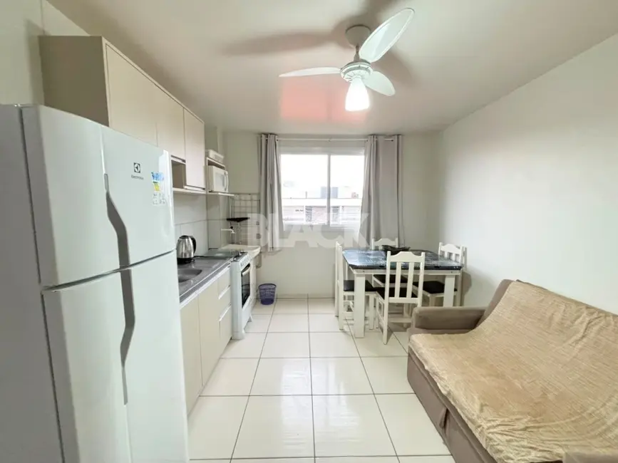 Foto 1 de Apartamento com 1 quarto à venda, 37m2 em Torres - RS