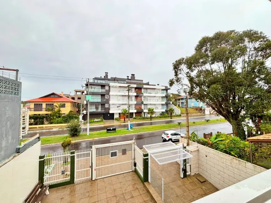 Foto 7 de Apartamento com 1 quarto à venda, 37m2 em Torres - RS
