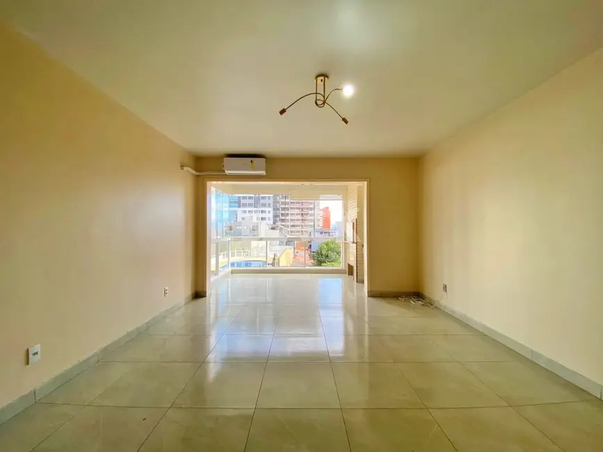 Foto 4 de Apartamento com 3 quartos à venda, 114m2 em Torres - RS