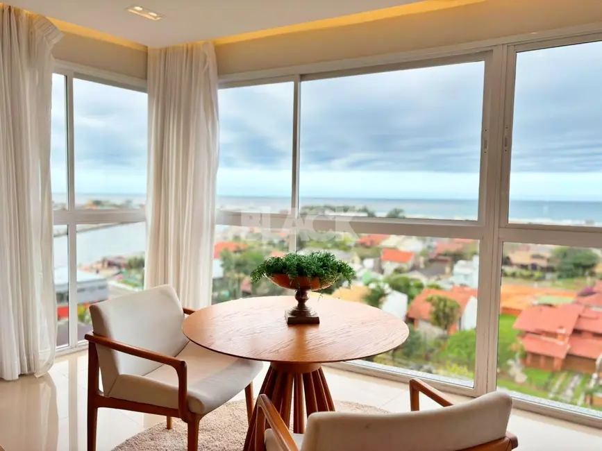 Foto 8 de Apartamento com 4 quartos à venda, 182m2 em Torres - RS